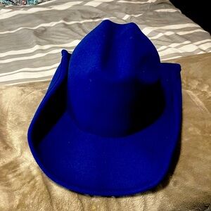 Rich royal blue cowgirl hat!